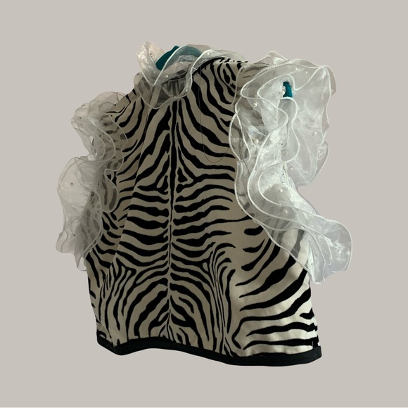 Zebra Print Ruffle Sleeve Blouse - Picture 5 of 16